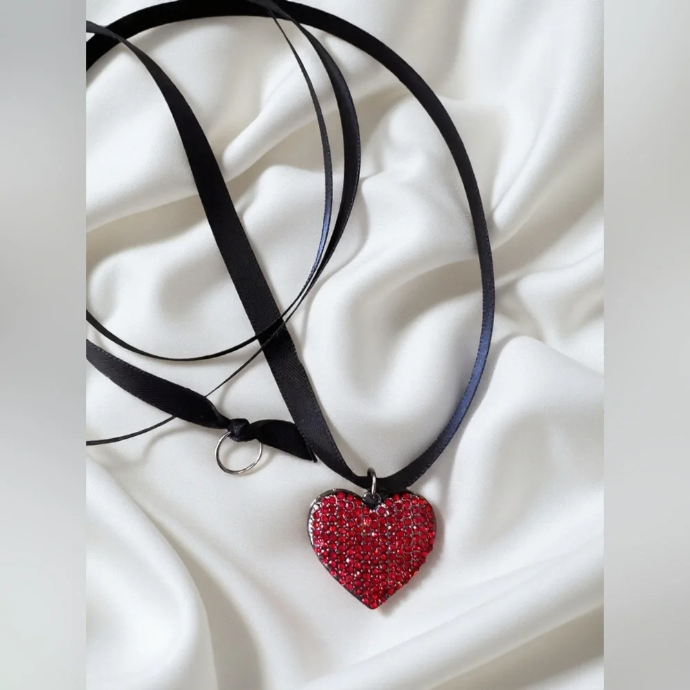 Red Heart Crystal Pendant Choker Necklace